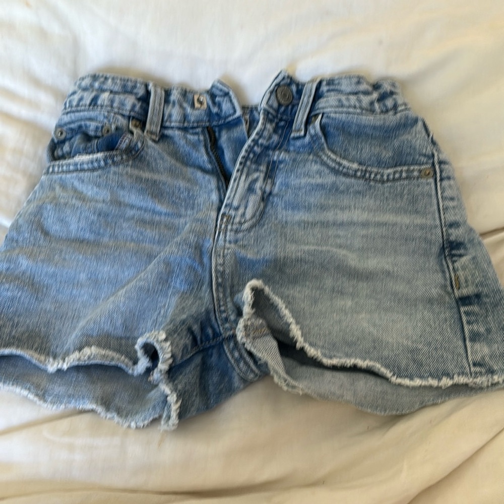 gap jean shorts
